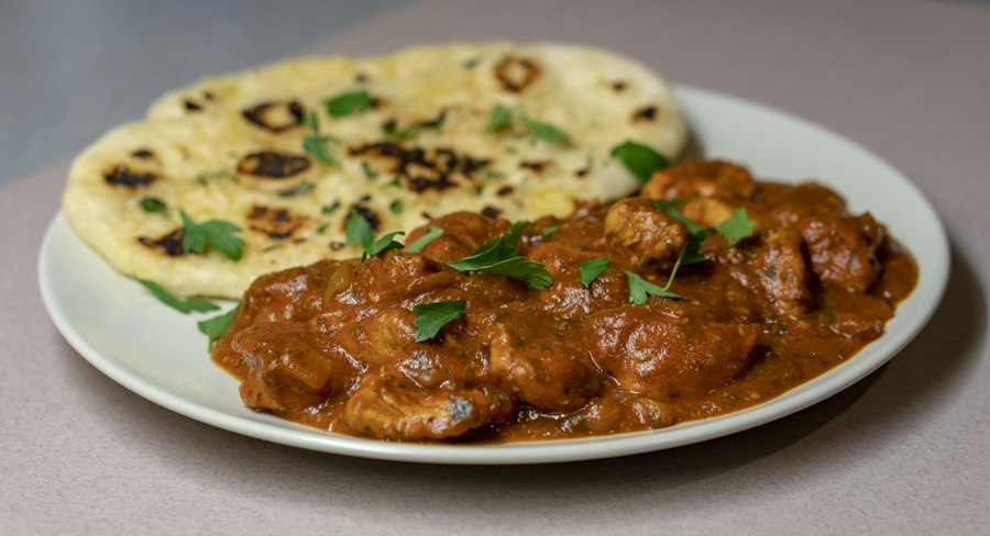 Chicken Tikka Masala, specialita restaurace